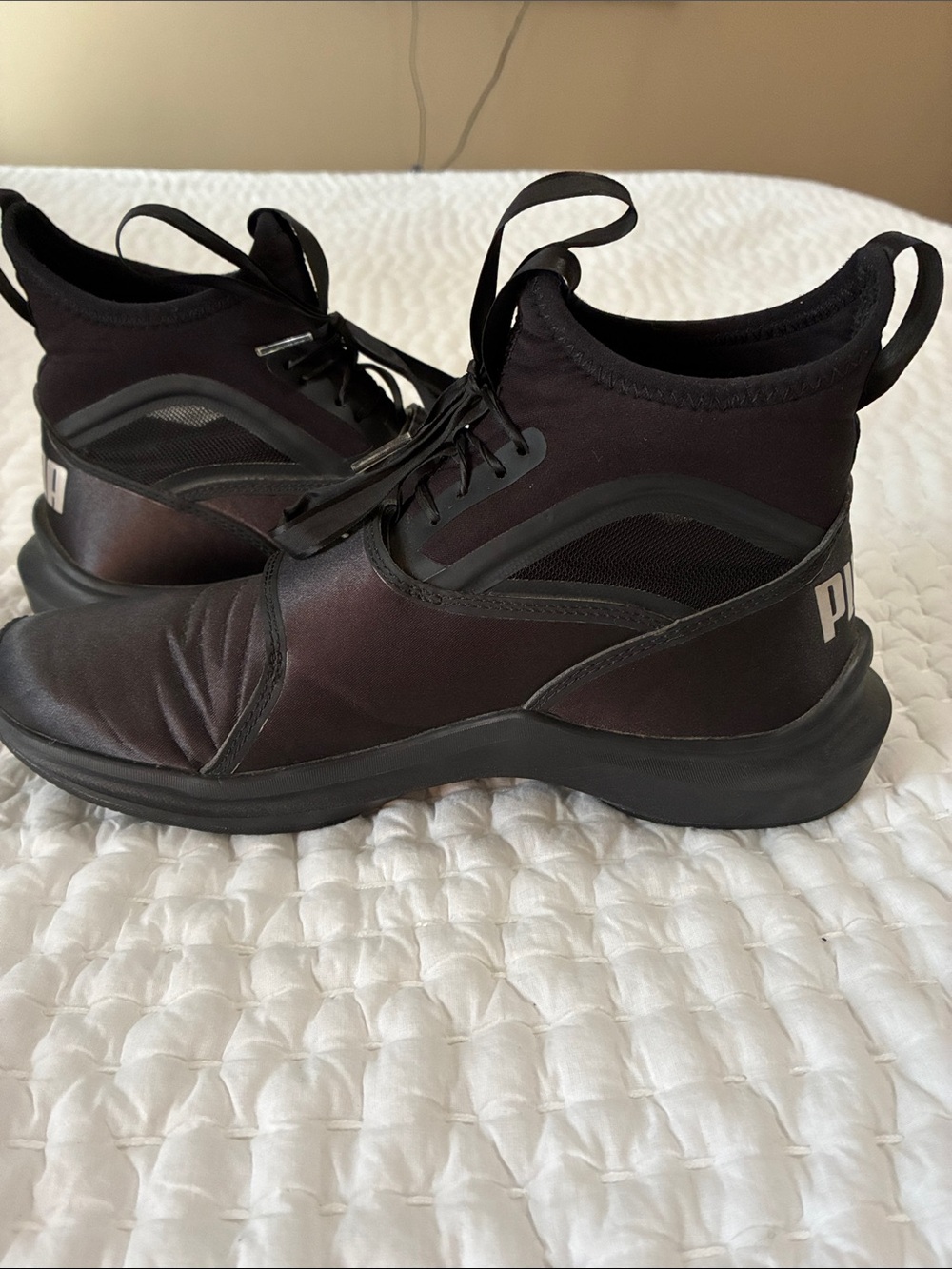 Puma Phenom satin sneaker women’s 7 - Picture 6 of 7